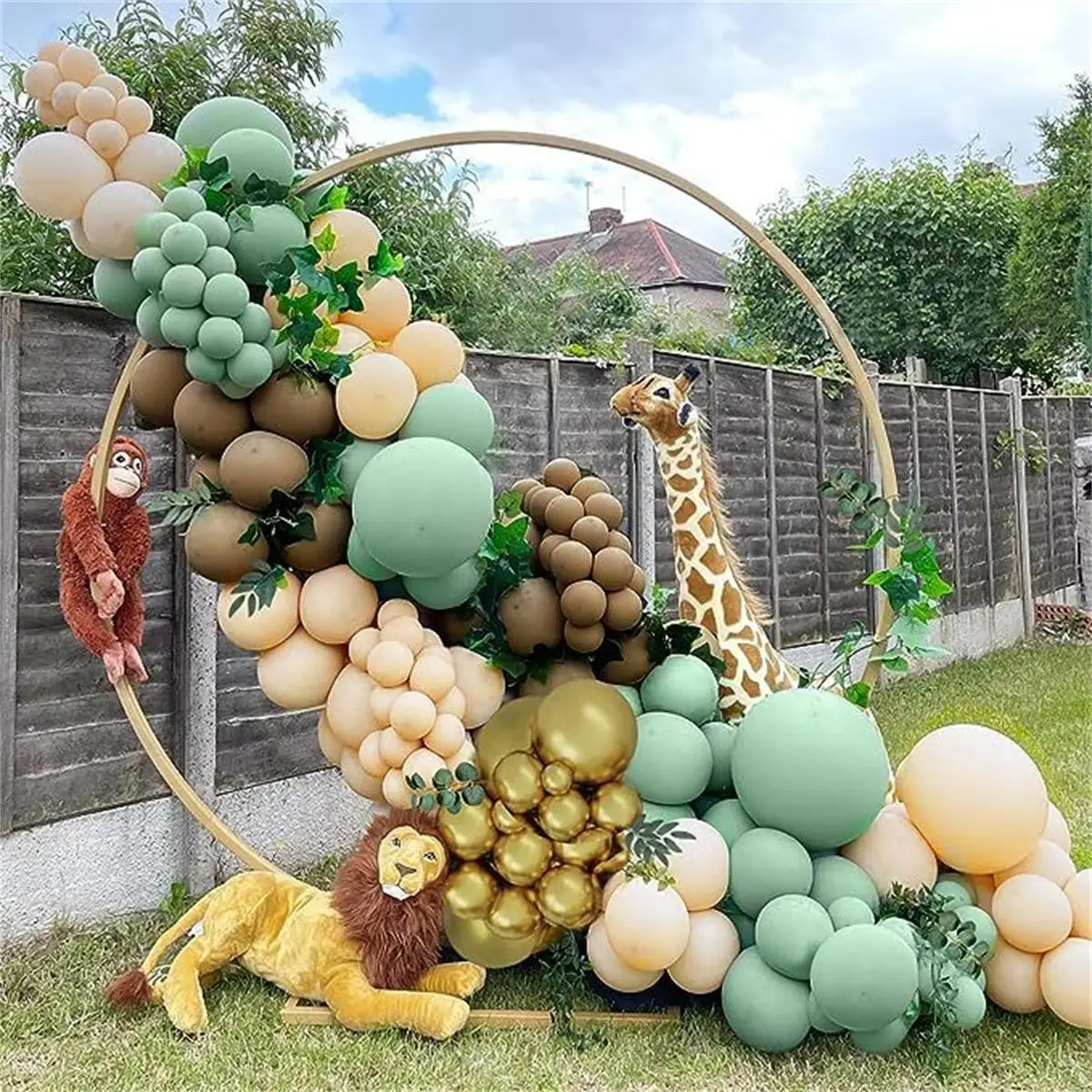 105-teiliges Dschungel-Tier-Ba – Wedding Zoo Bewertung und Preis